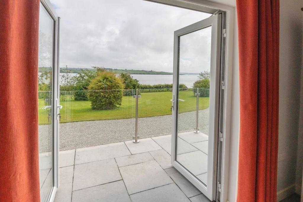 2 Bed Waterfront Property - Close To Courtmacsherry 科克 外观 照片