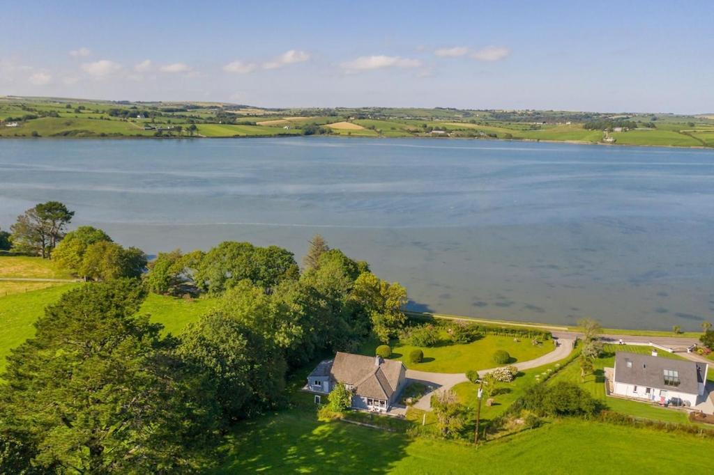 2 Bed Waterfront Property - Close To Courtmacsherry 科克 外观 照片